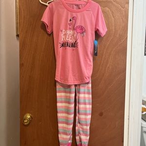 NWT Isotoner Two piece pajamas set Drama Queen size 8 / 10